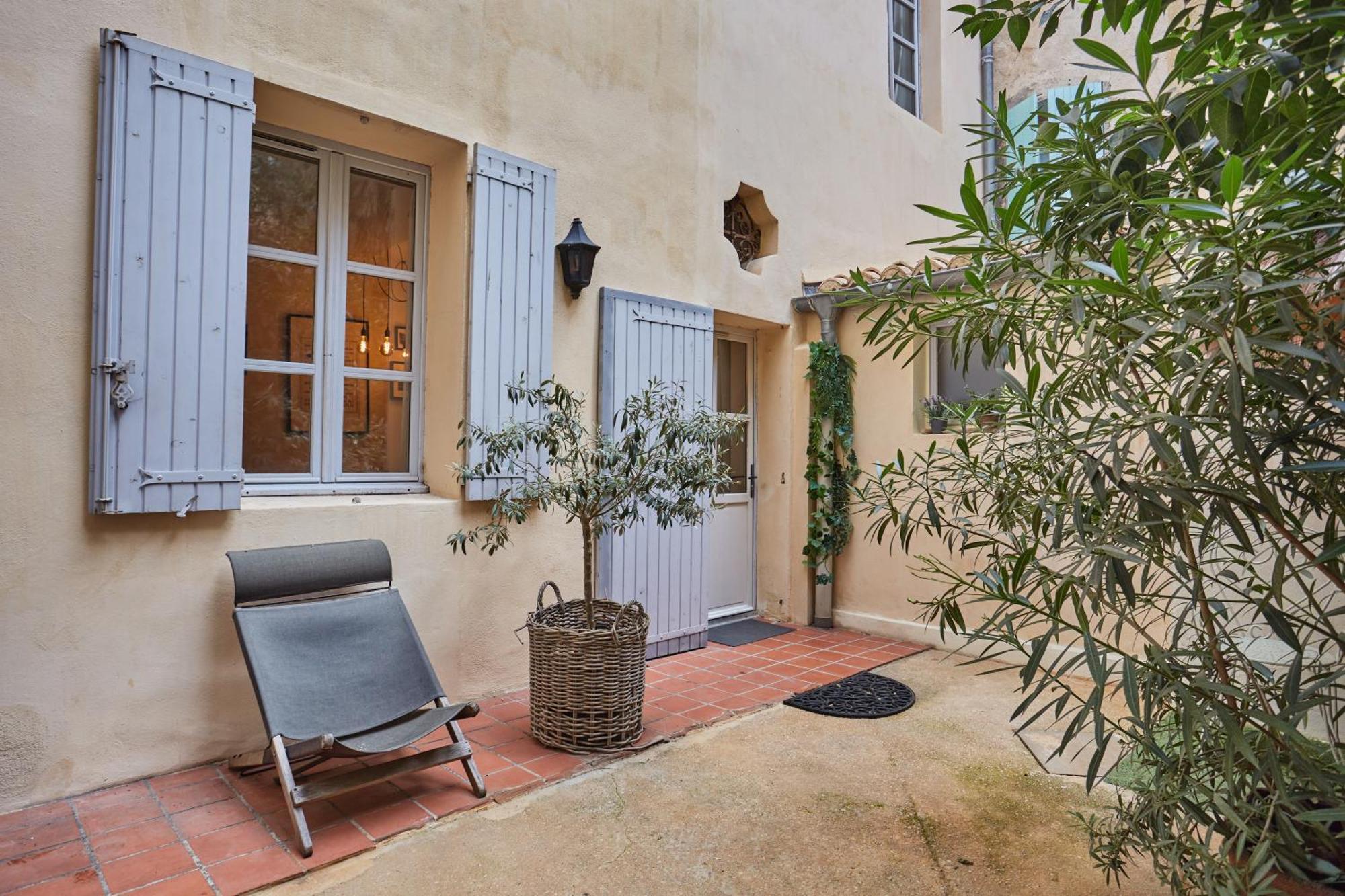Appart Aix Sauna Jacuzzi Balneo Spa Privatifs Hyper Centre Historique Cour Interieur Aix-en-Provence Exterior foto