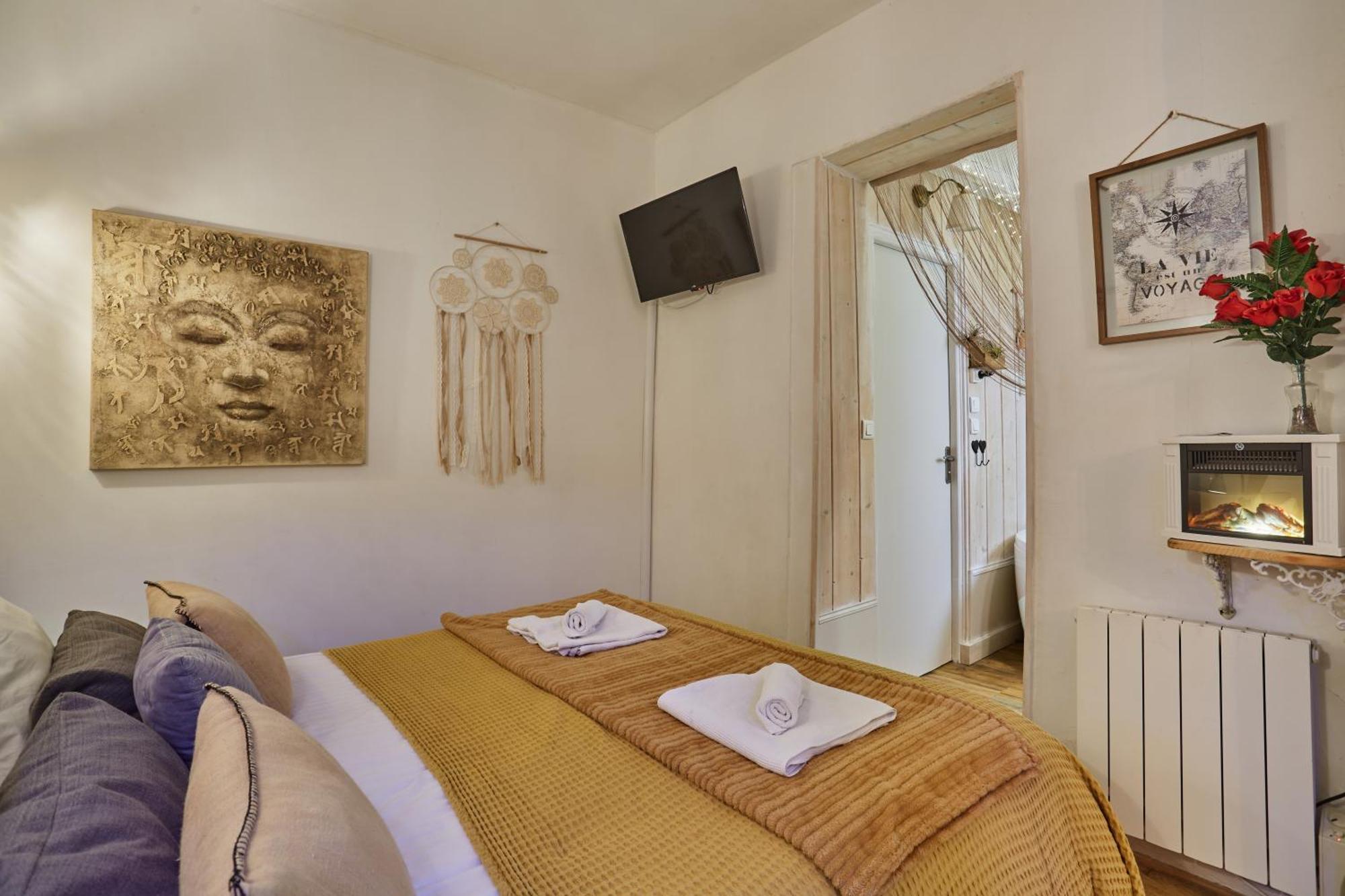 Appart Aix Sauna Jacuzzi Balneo Spa Privatifs Hyper Centre Historique Cour Interieur Aix-en-Provence Exterior foto